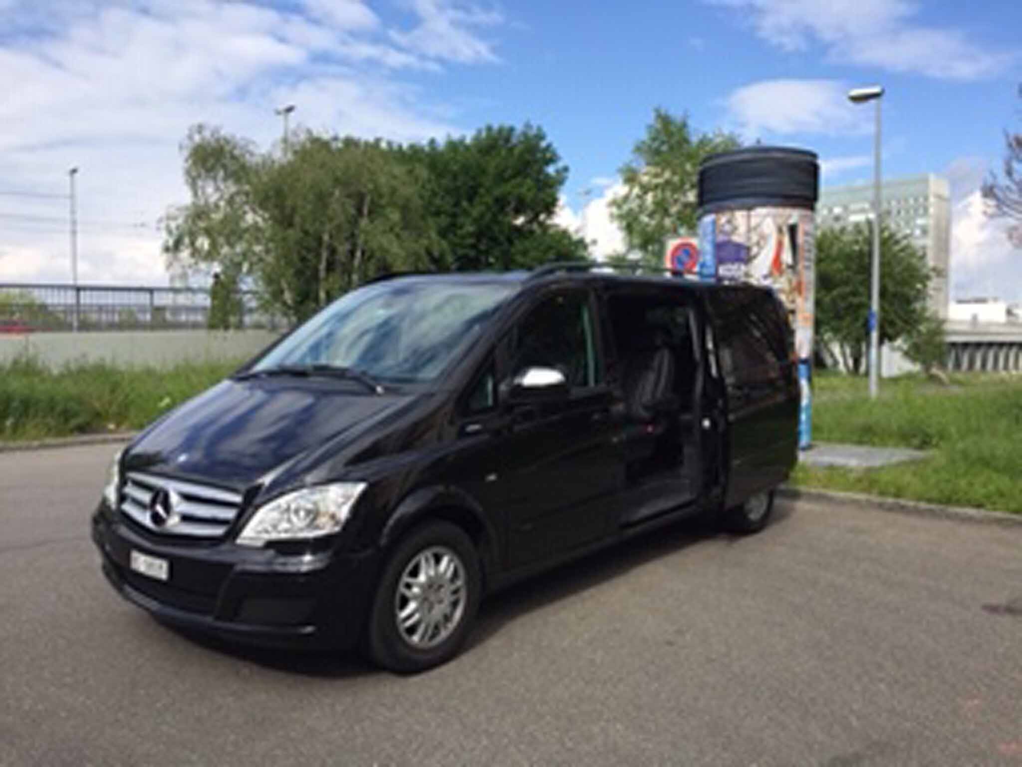 Limousinenservice Taxi Cali Basel 31